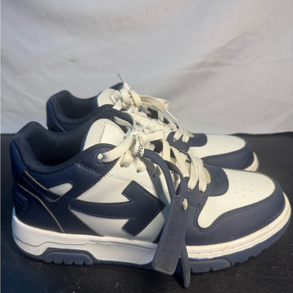 Men's Offwhite out of office White and Navy Sneakers